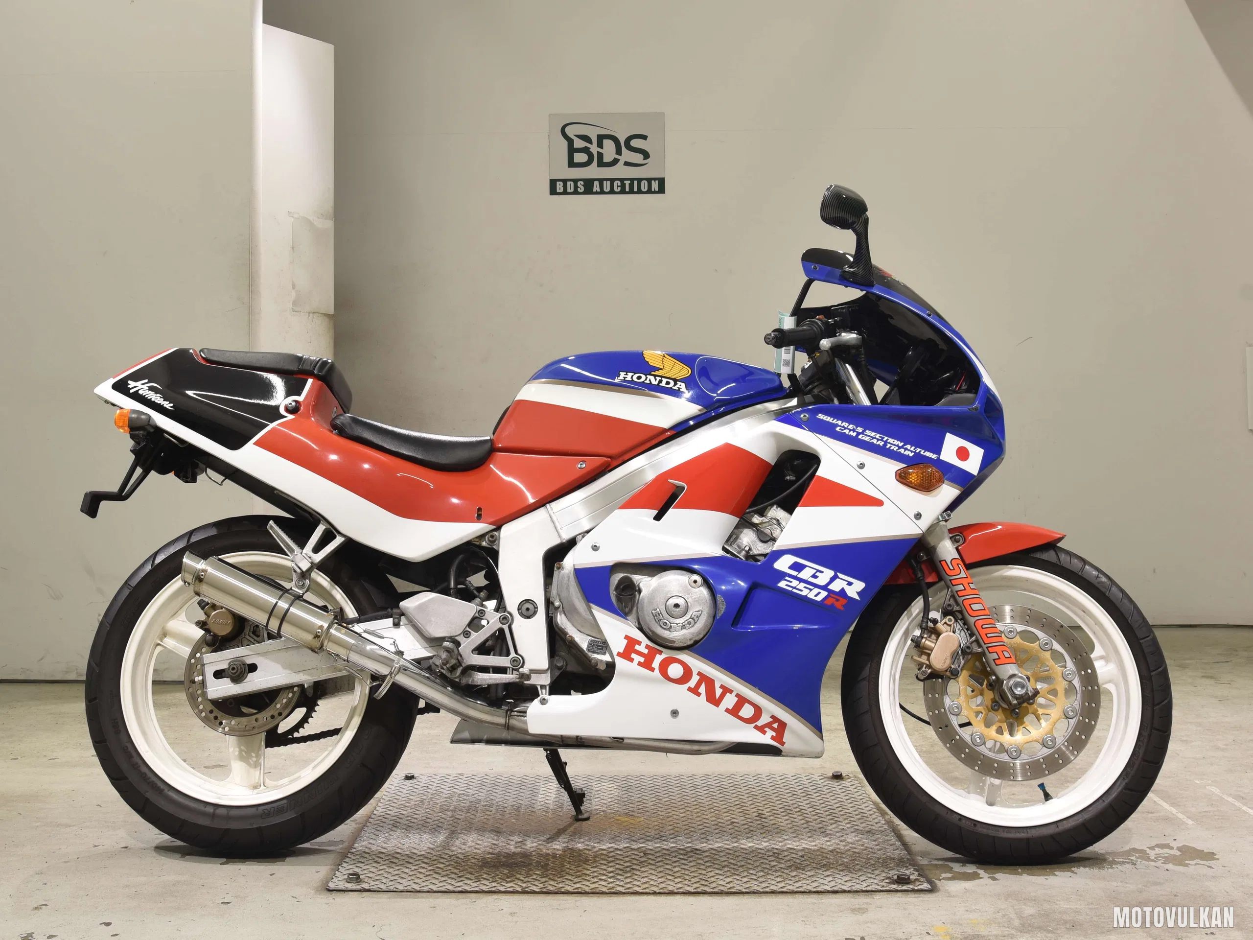 Honda CBR250R-2