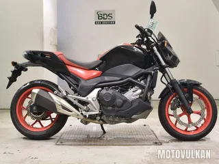 Honda NC750S-2