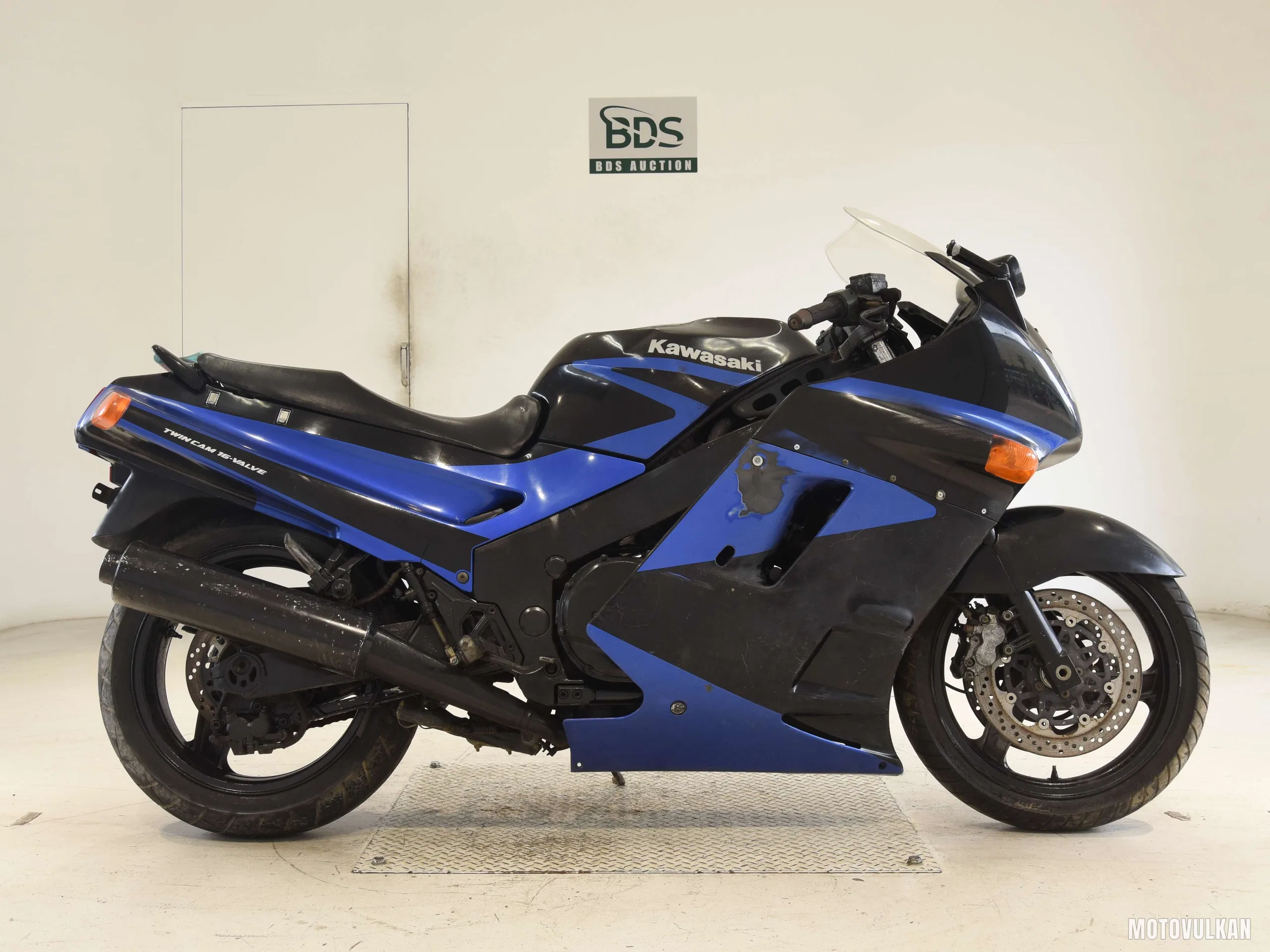 Kawasaki ZZ-R1100-1