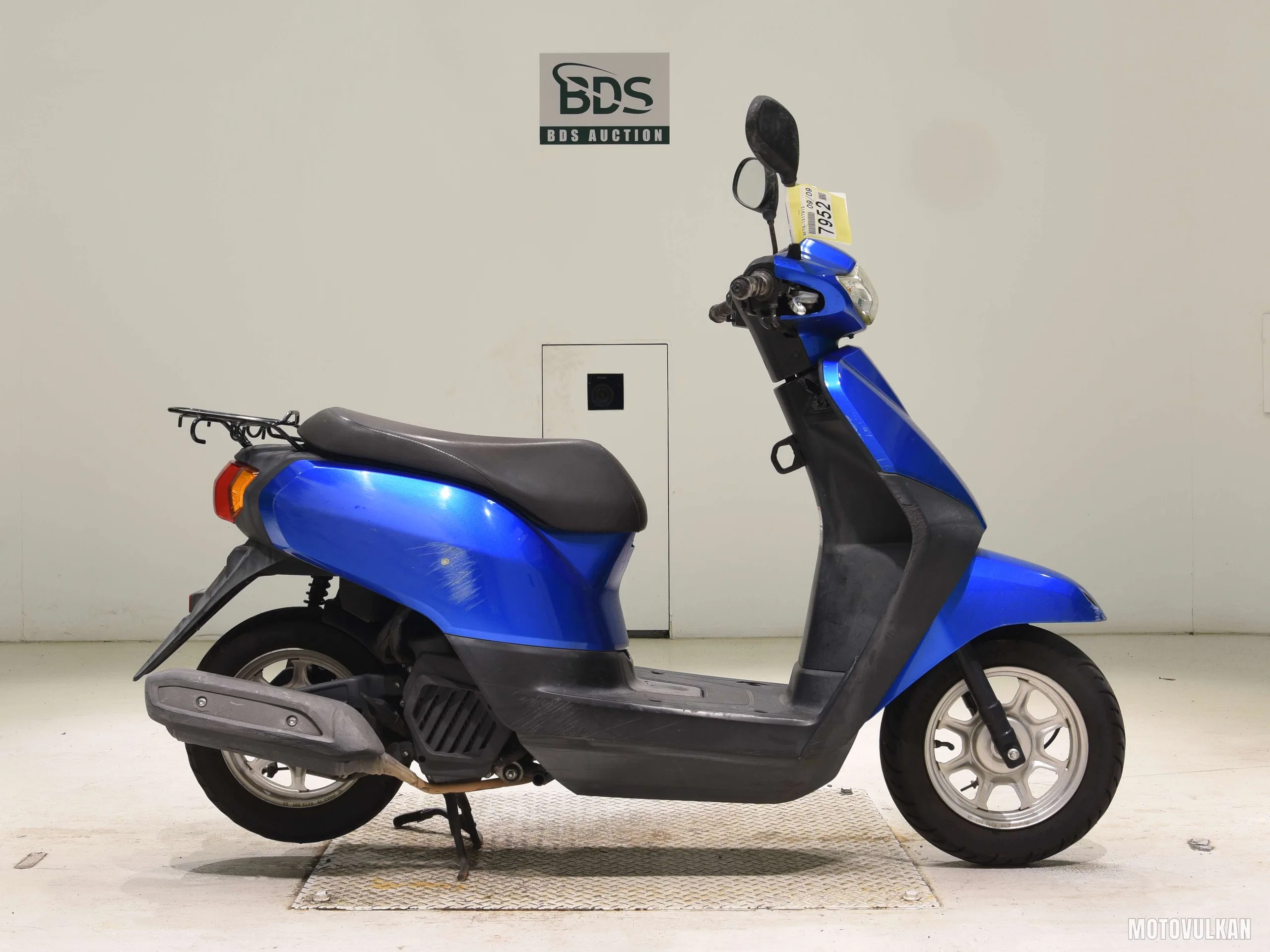 Honda TACT-4 Basic