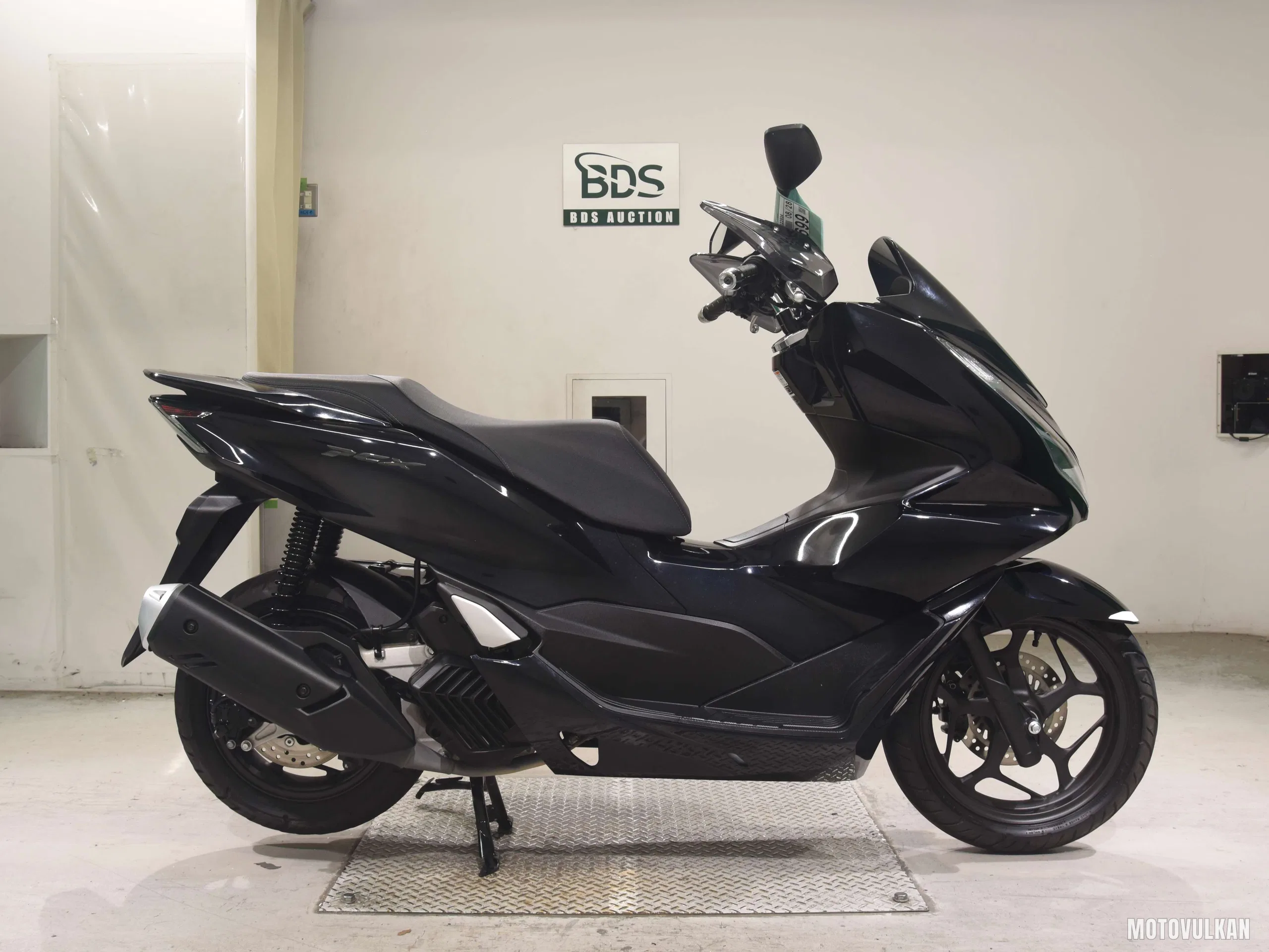 Honda PCX125-4