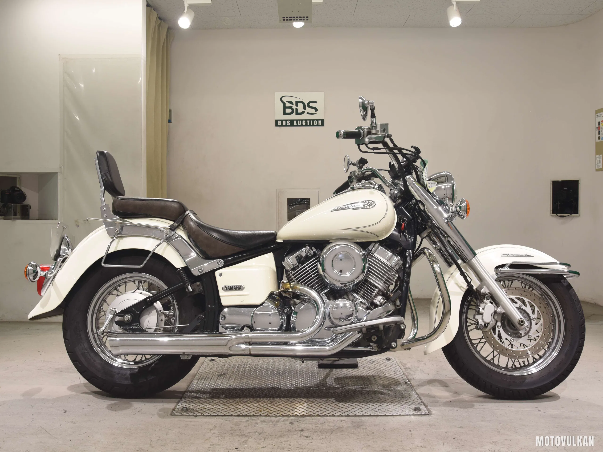 Yamaha DRAGSTAR400 CLASSIC-2