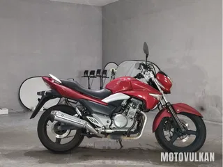 Suzuki GSR250