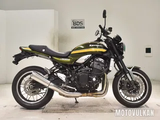 Kawasaki Z900RS