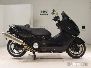Yamaha T-MAX500-2