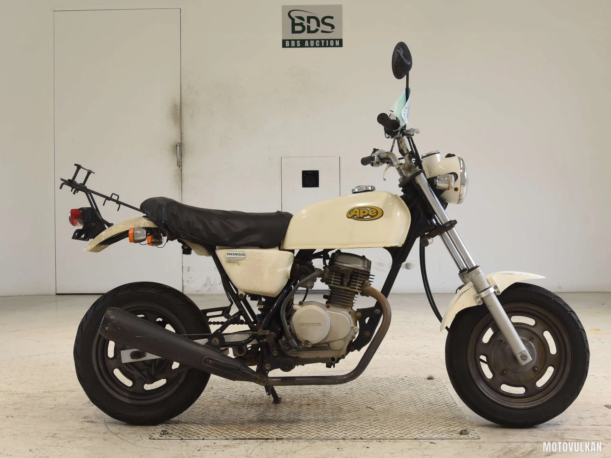 Honda APE50