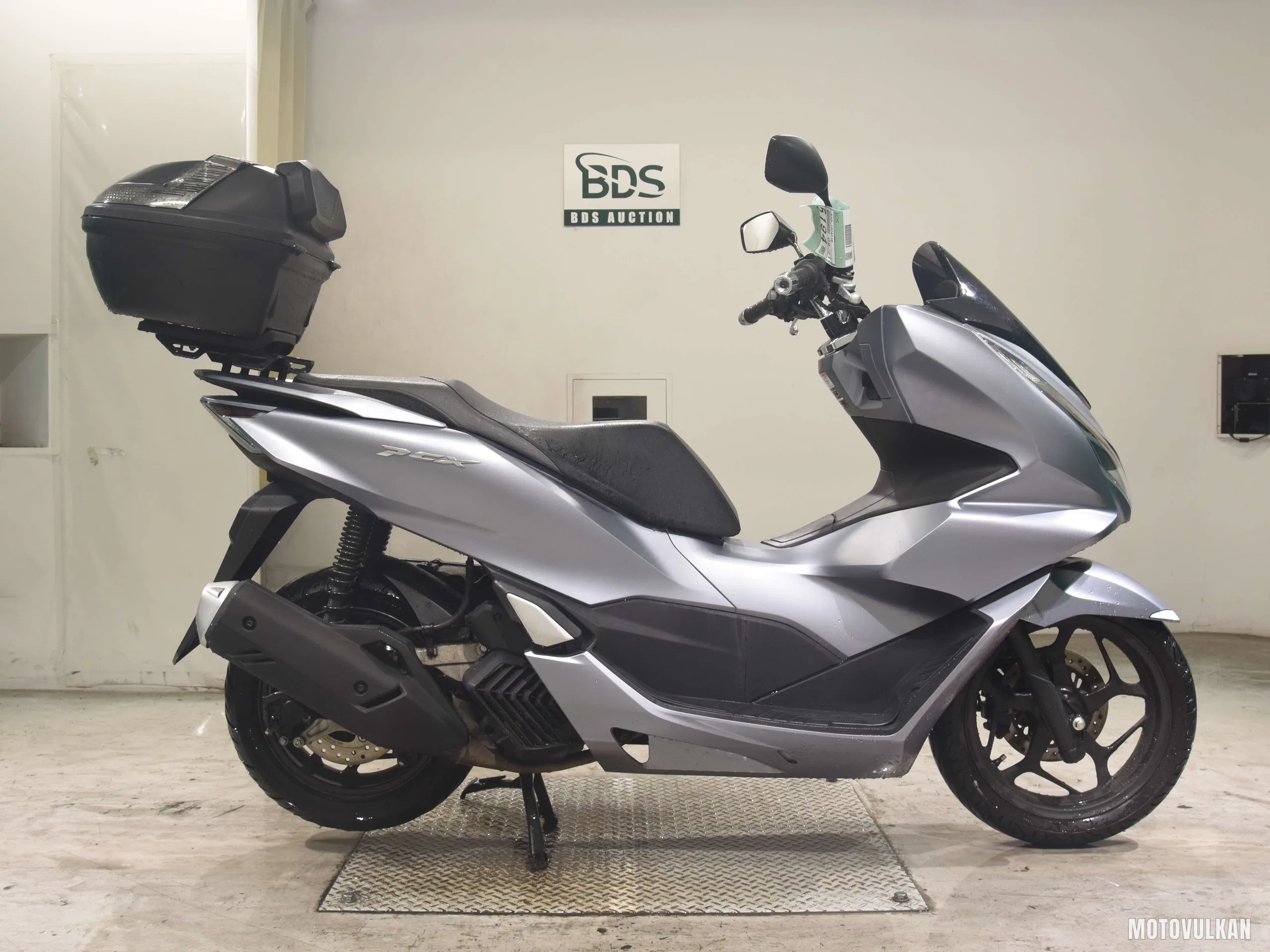 Honda PCX125-4
