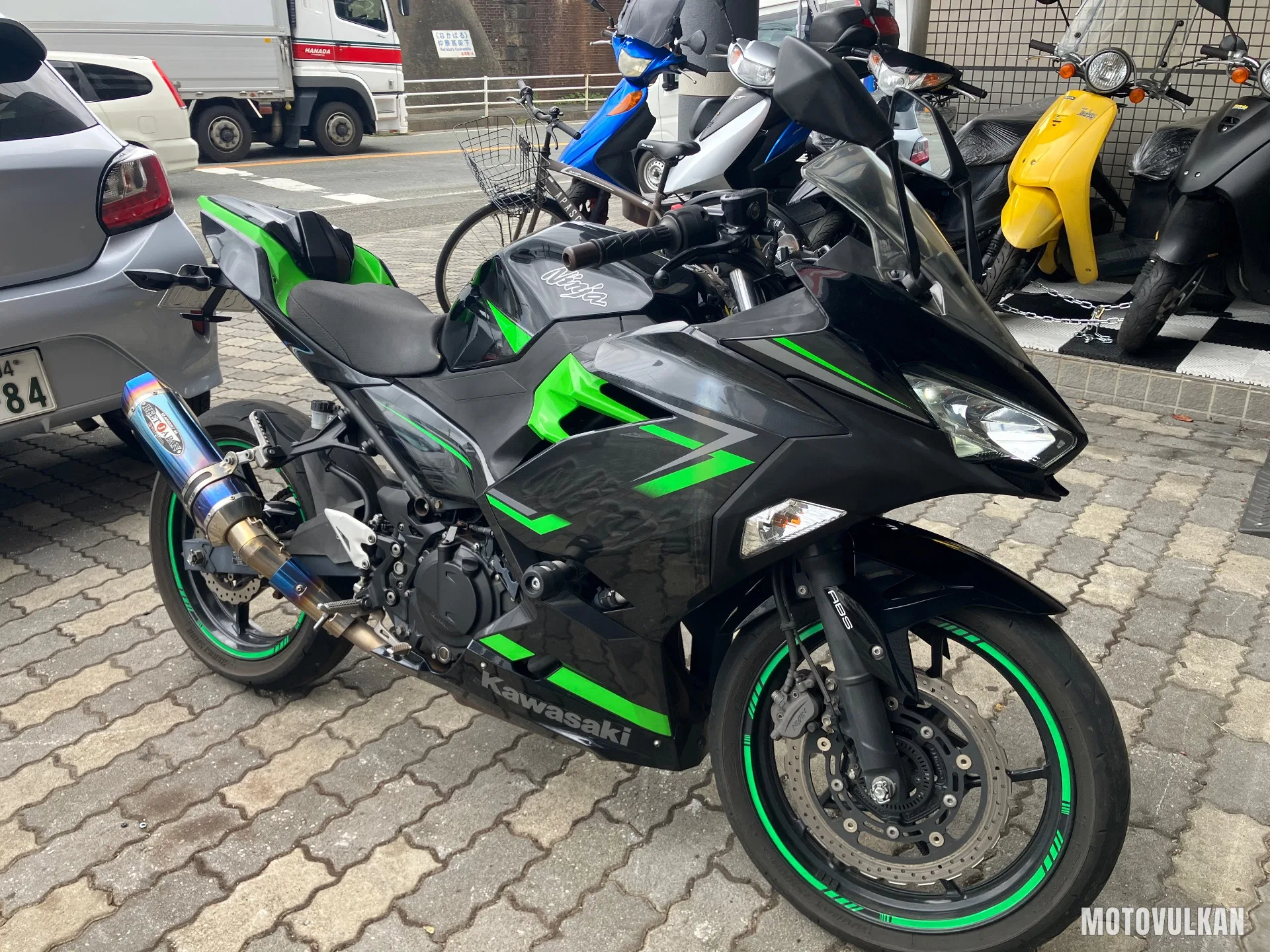 Kawasaki Ninja 400