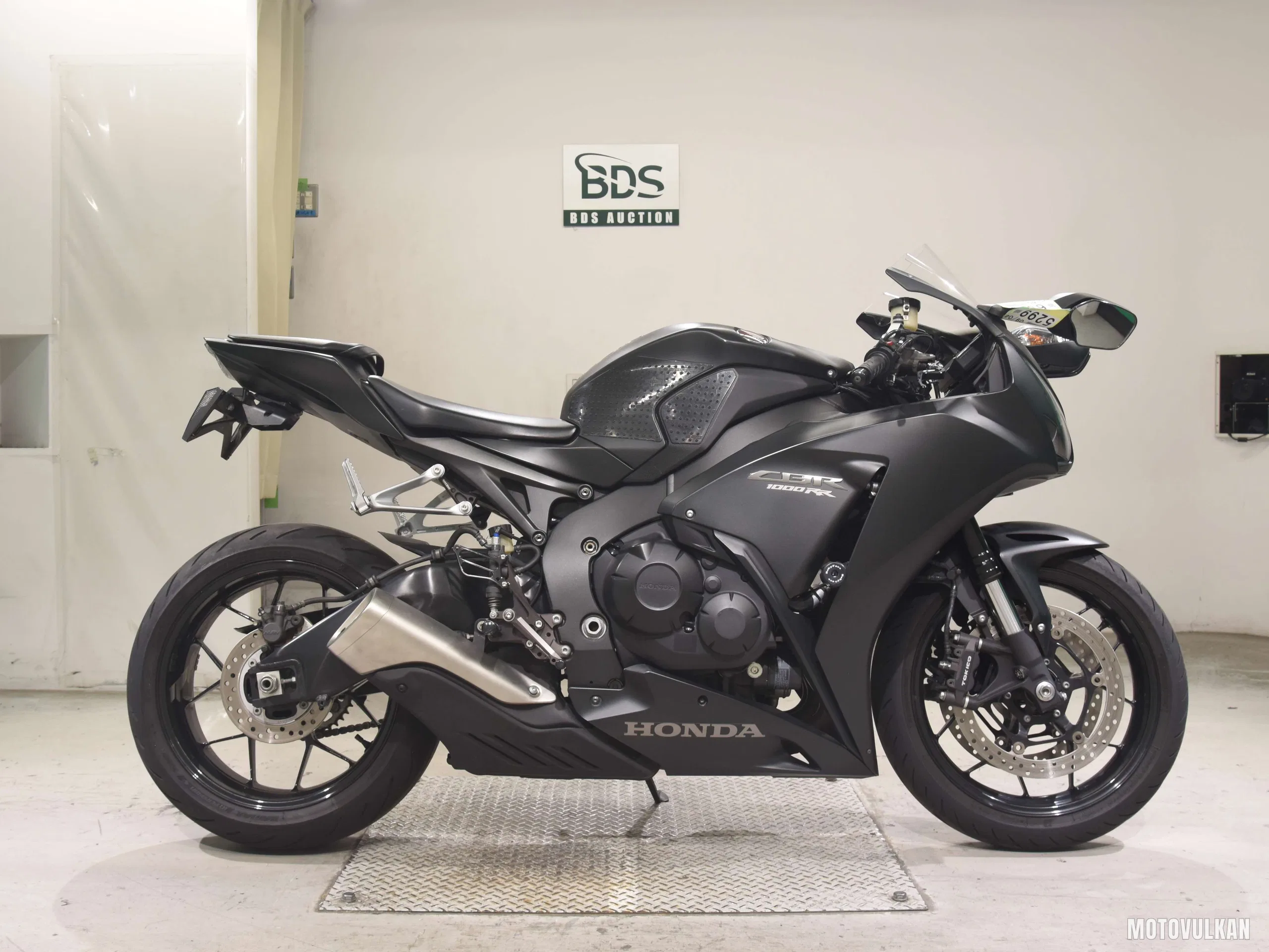 Honda CBR1000RR-2