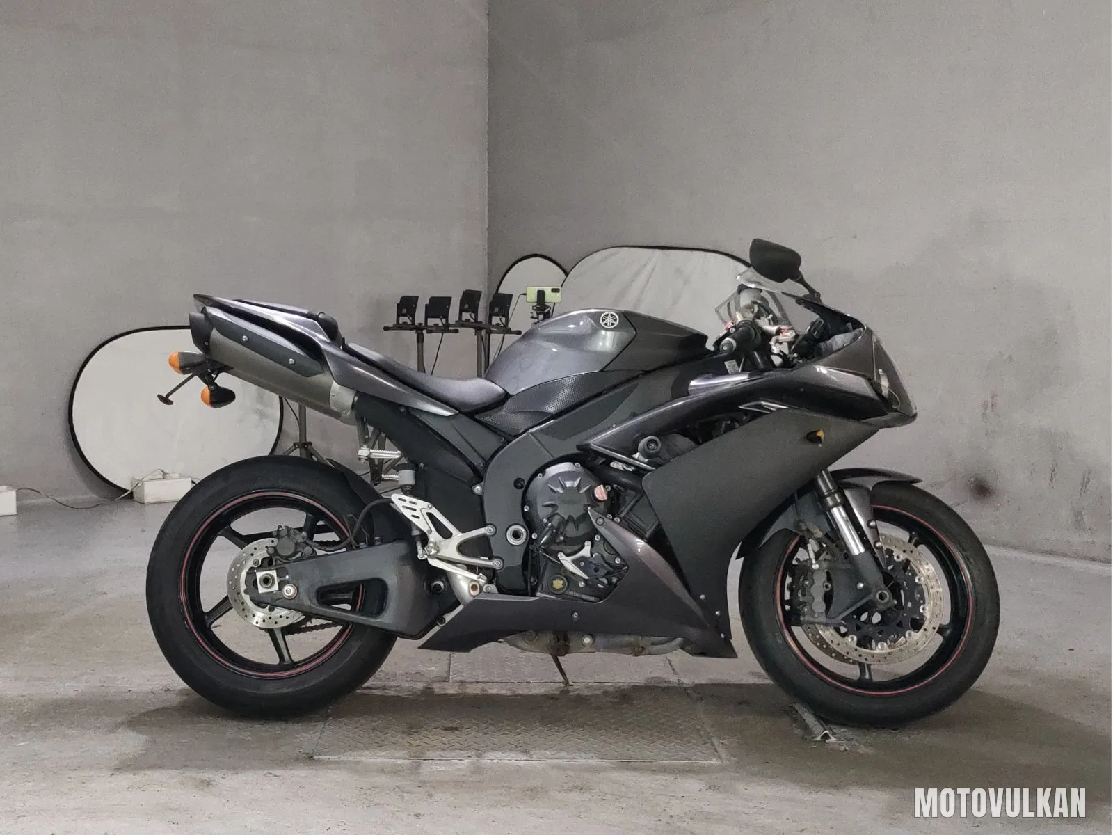 Yamaha YZF-R1