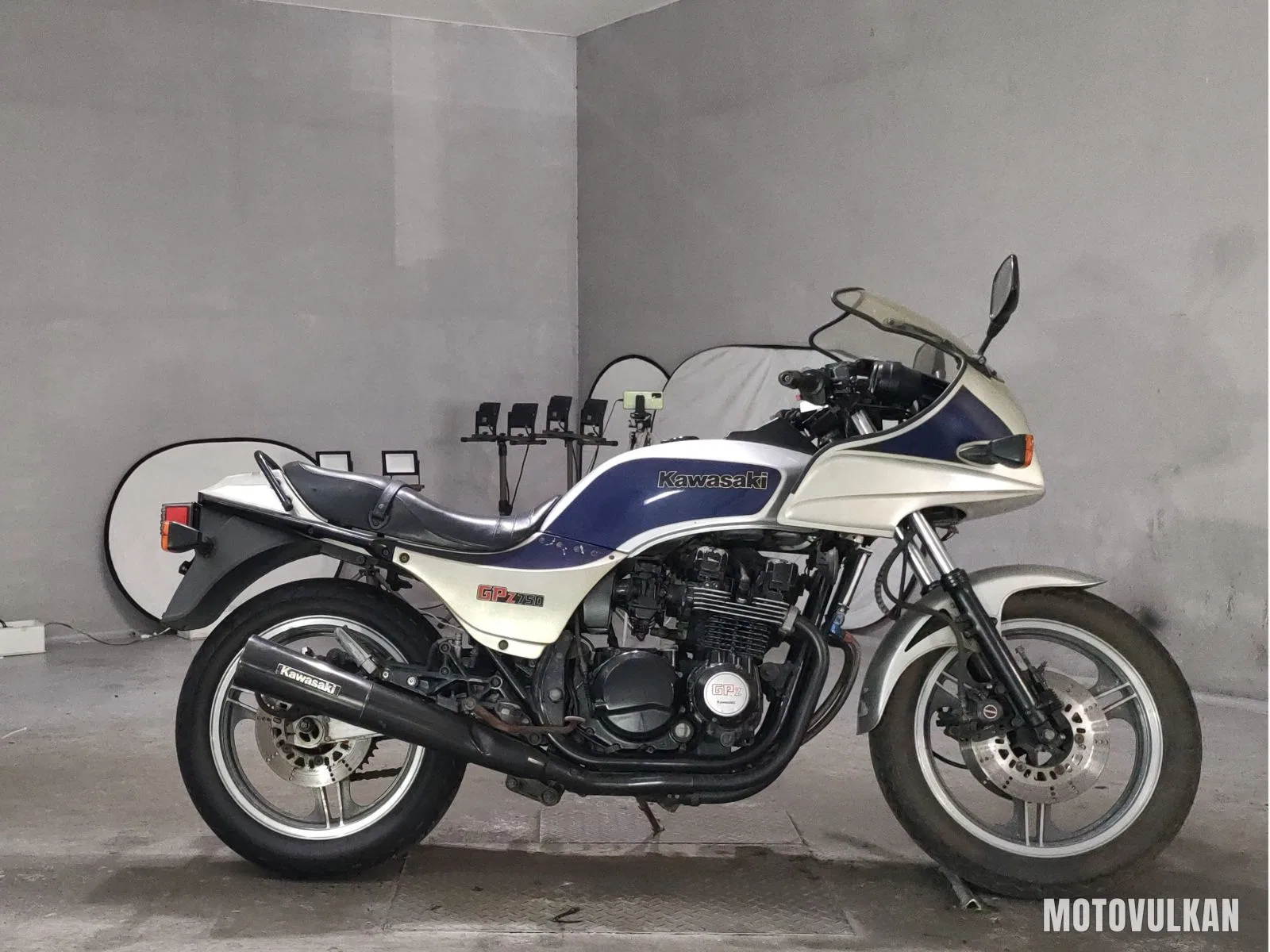 Kawasaki GPZ750