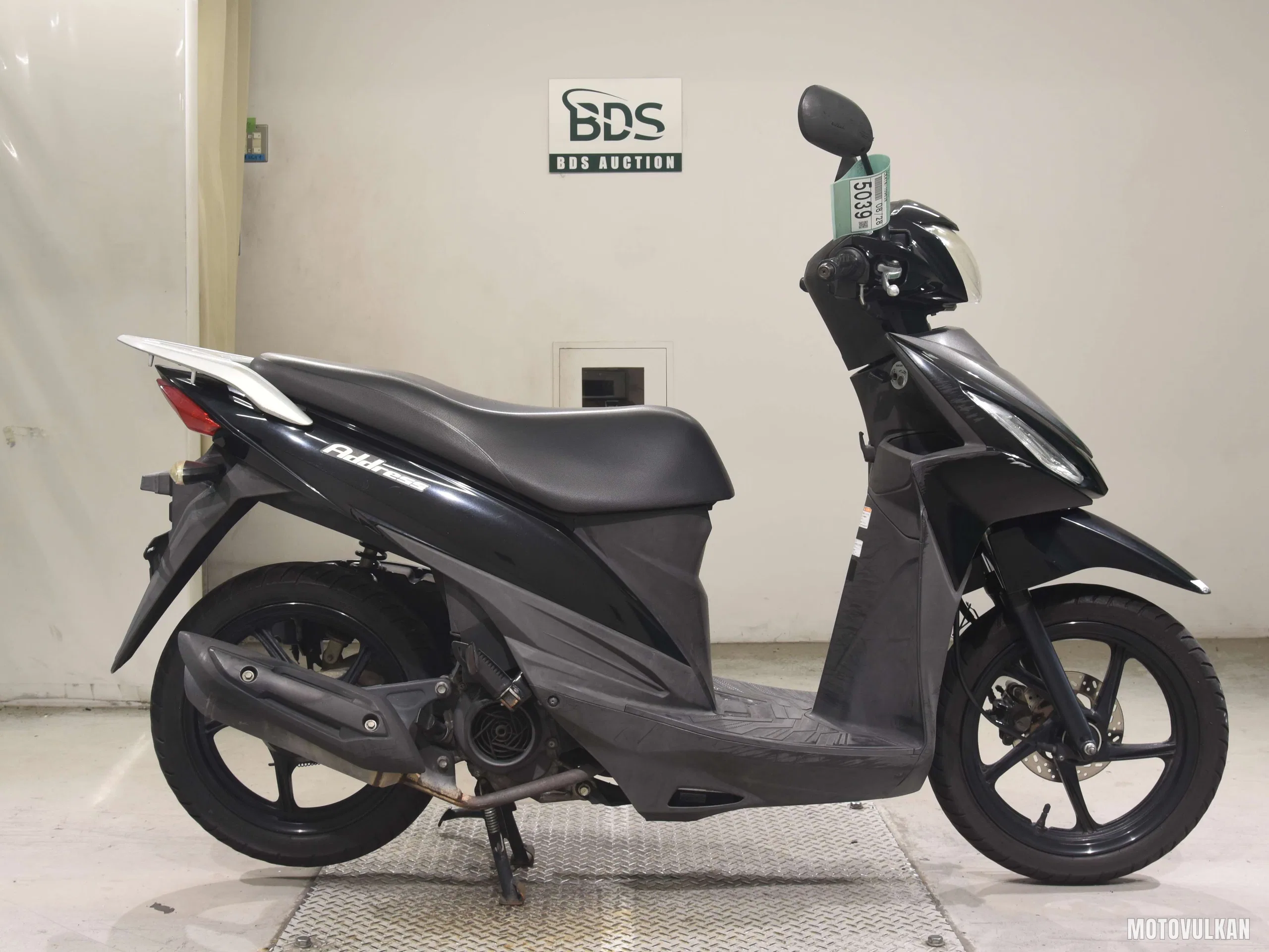 Suzuki ADDRESS110-2
