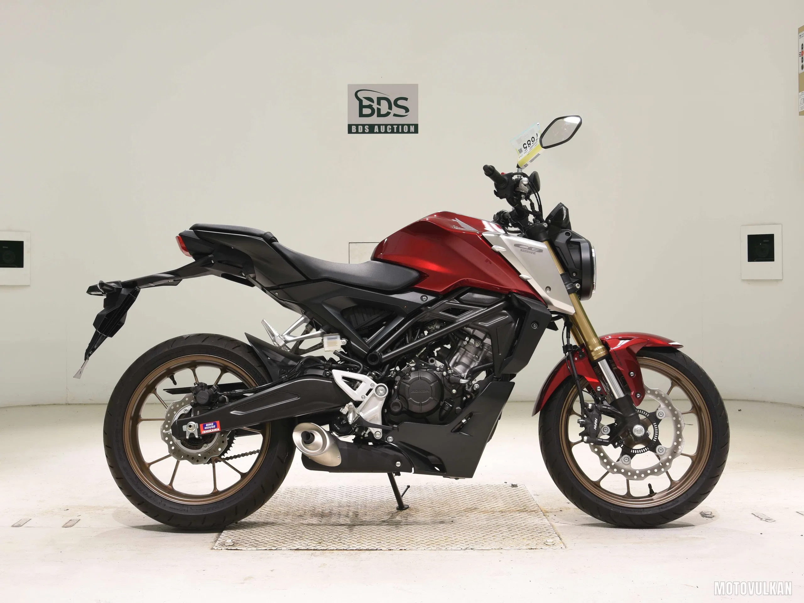 Honda CB125R-2