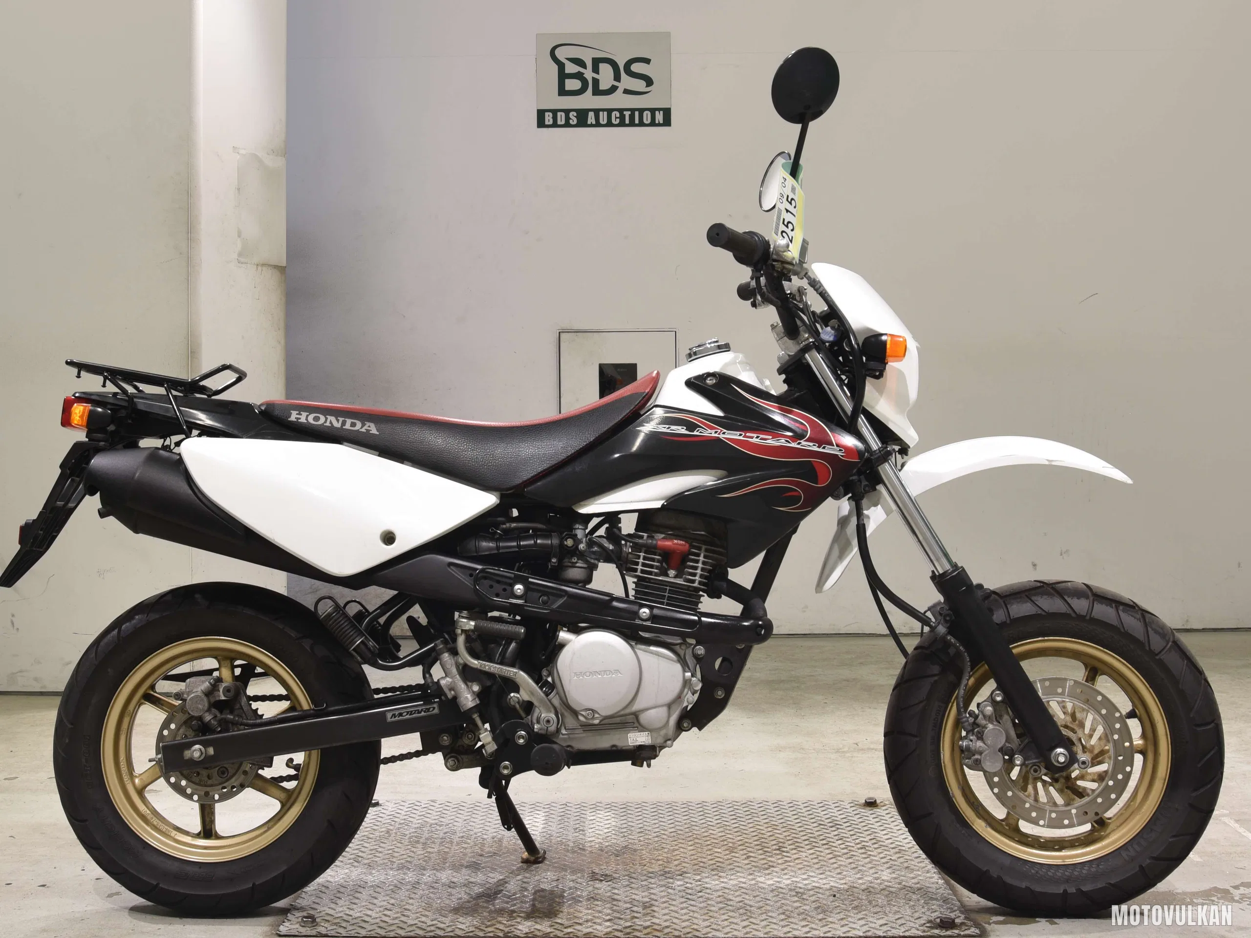 Honda XR100 MOTARD