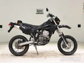 Kawasaki D-TRACKER