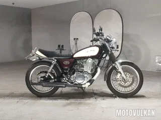 Yamaha SR400