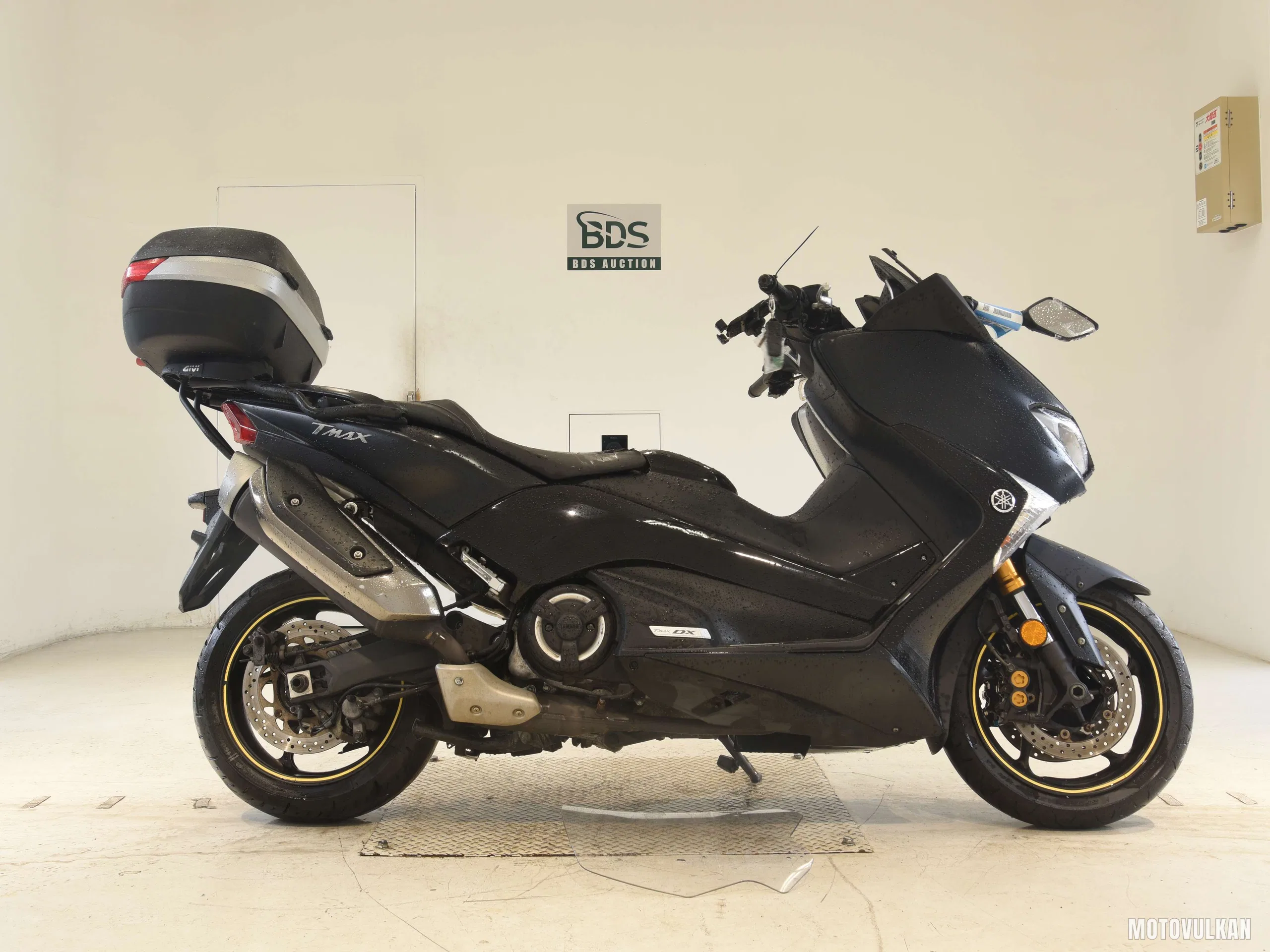 Yamaha T-MAX530