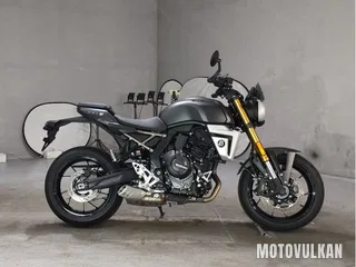 Suzuki GSX-8T