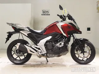 Honda NC750X-3