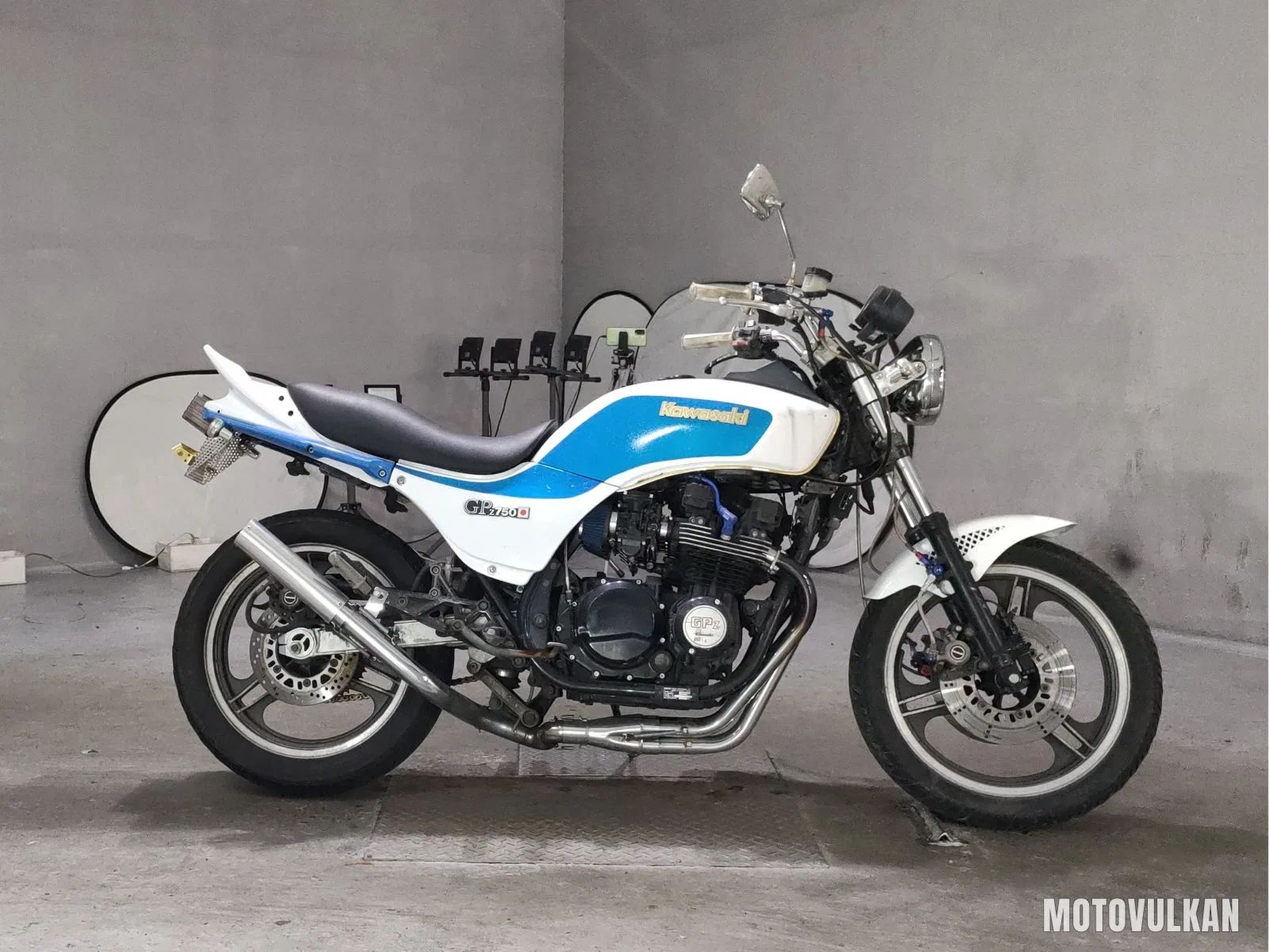 Kawasaki GPZ750