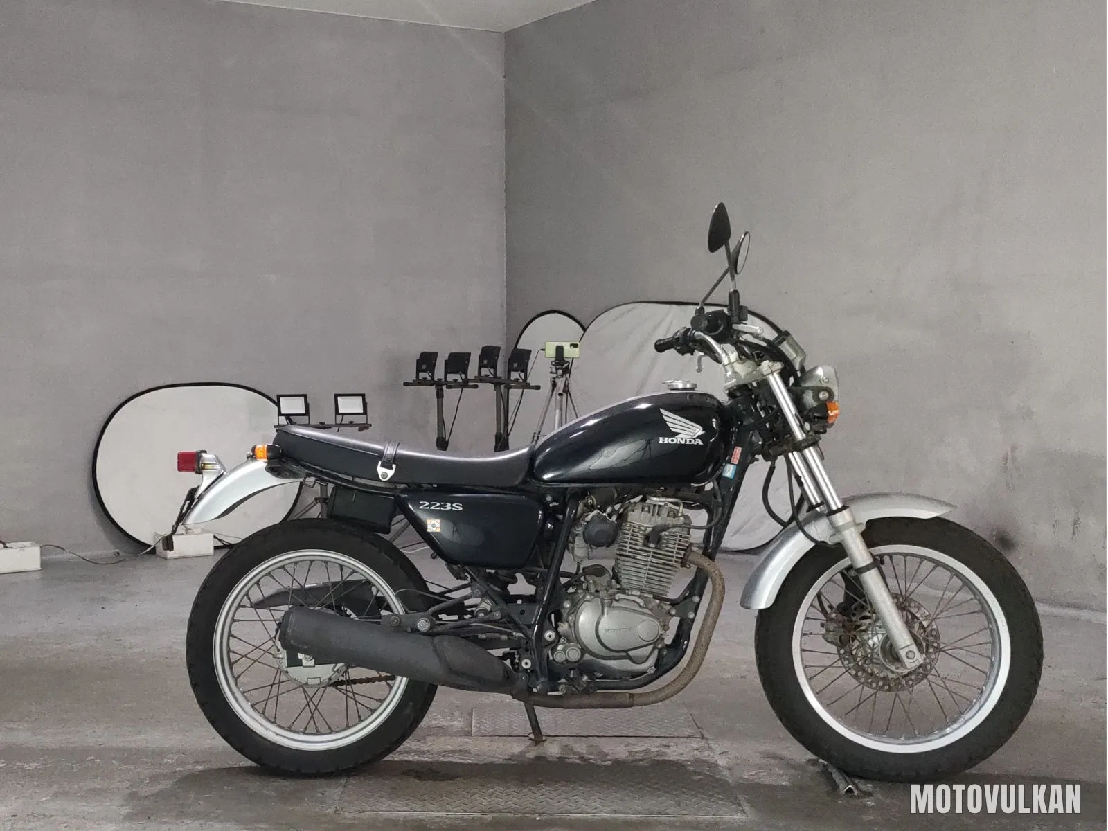 Honda CB223S