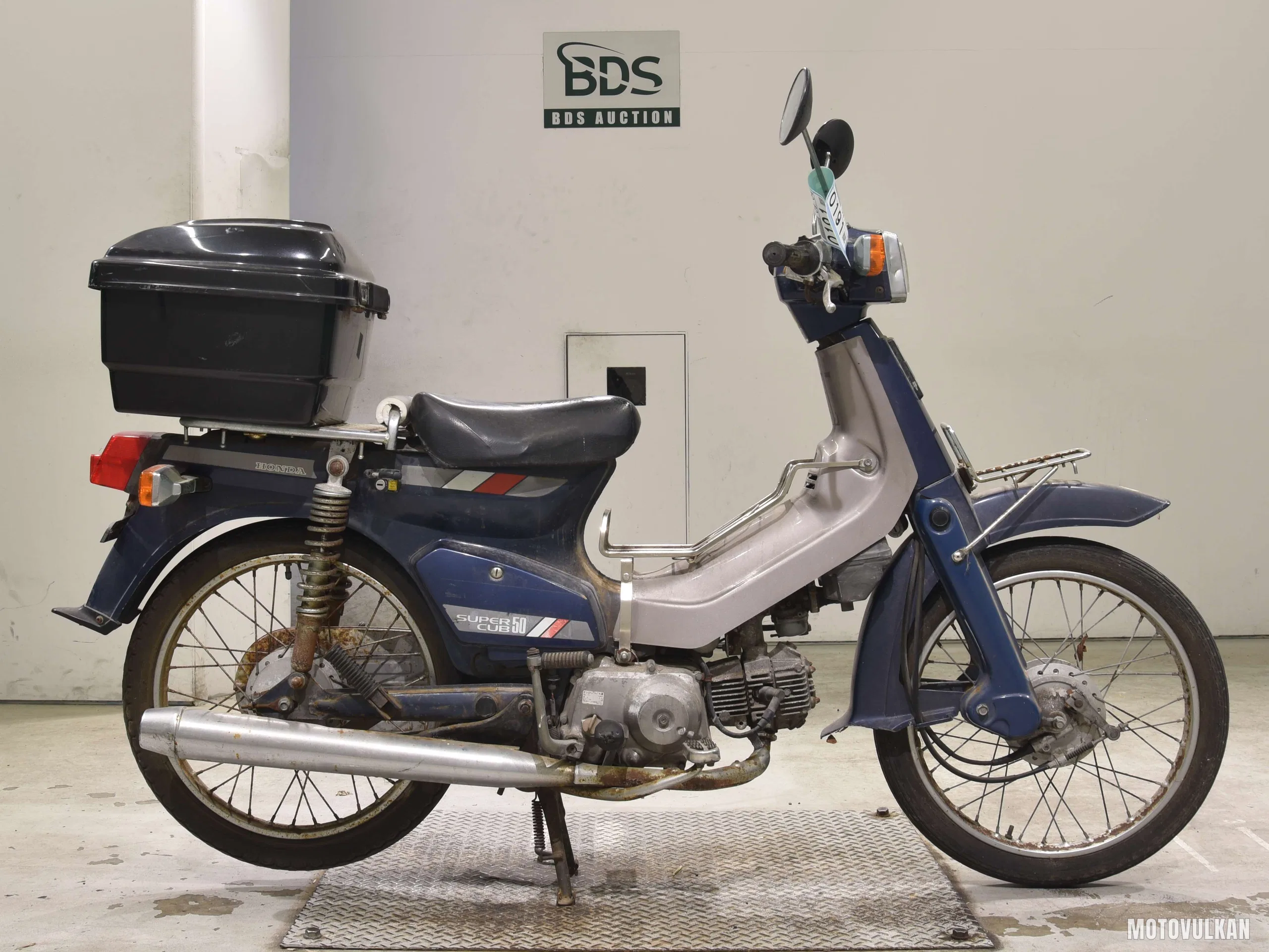 Honda C50-E
