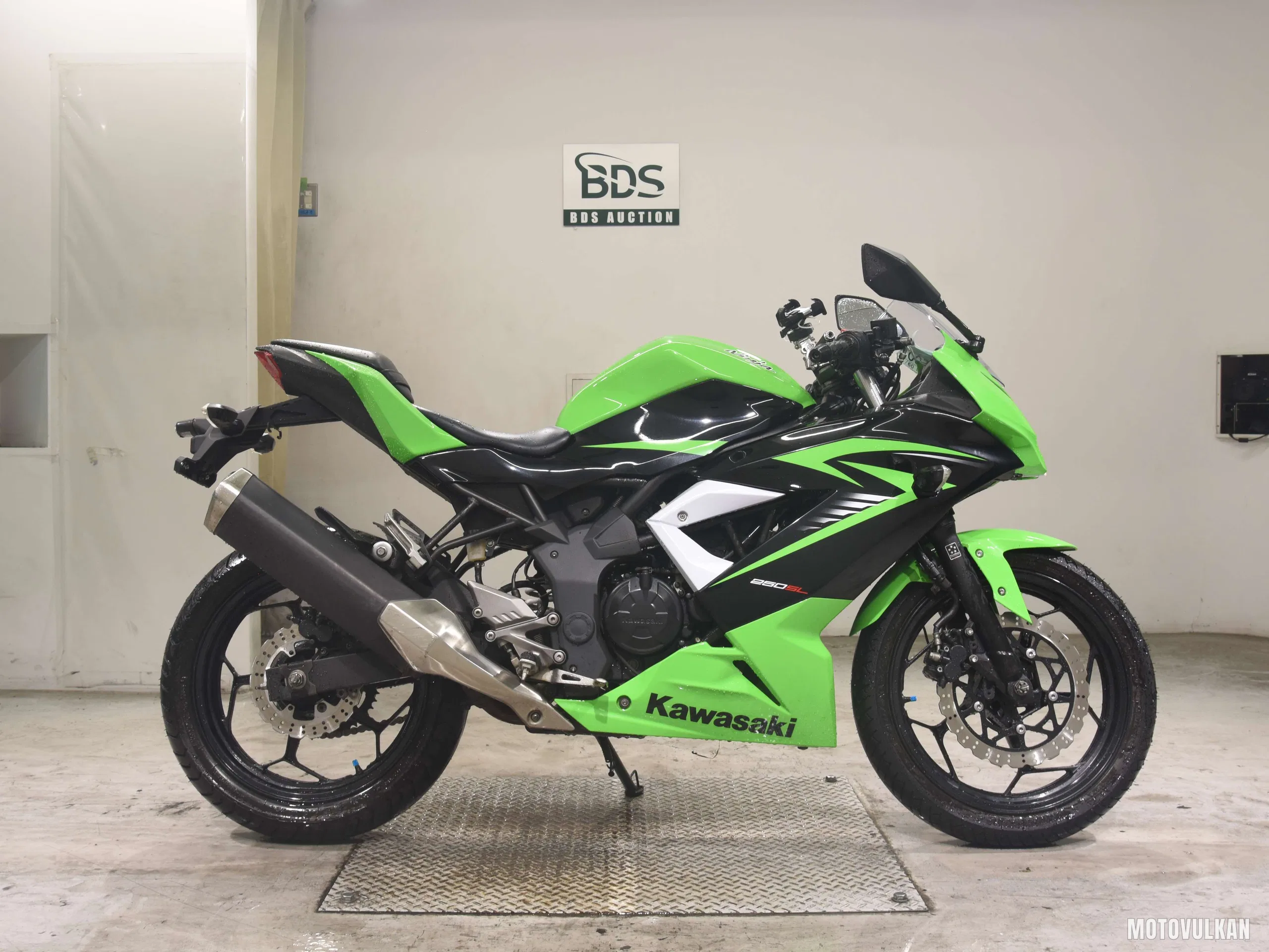 Kawasaki NINJA250SL