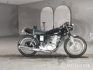 Yamaha SR400