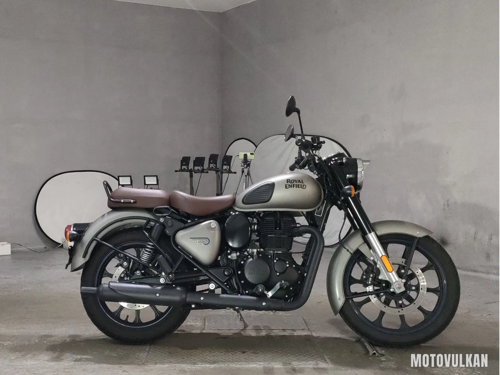  Royal Enfield Classic 350