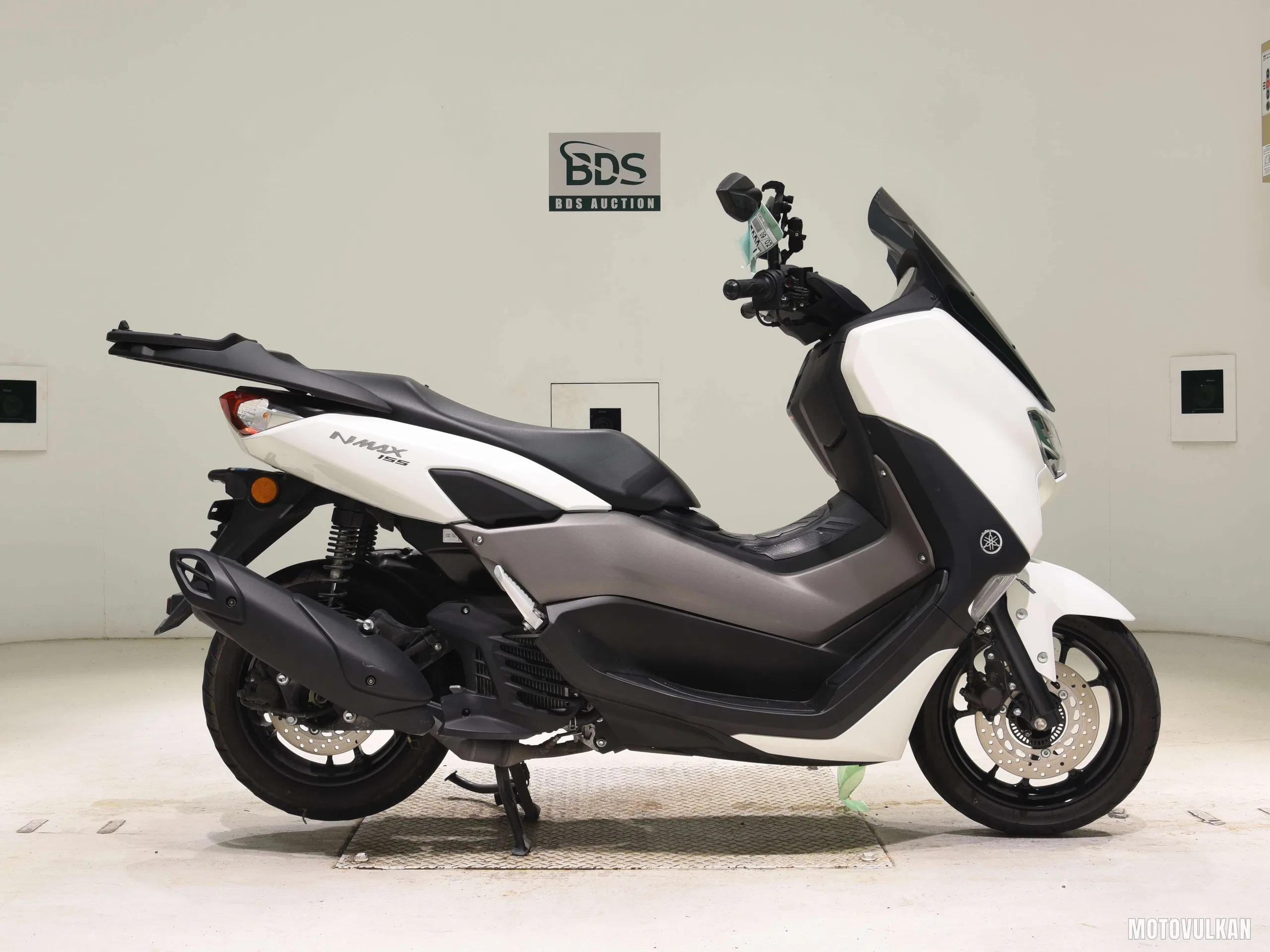 Yamaha NMAX155-2