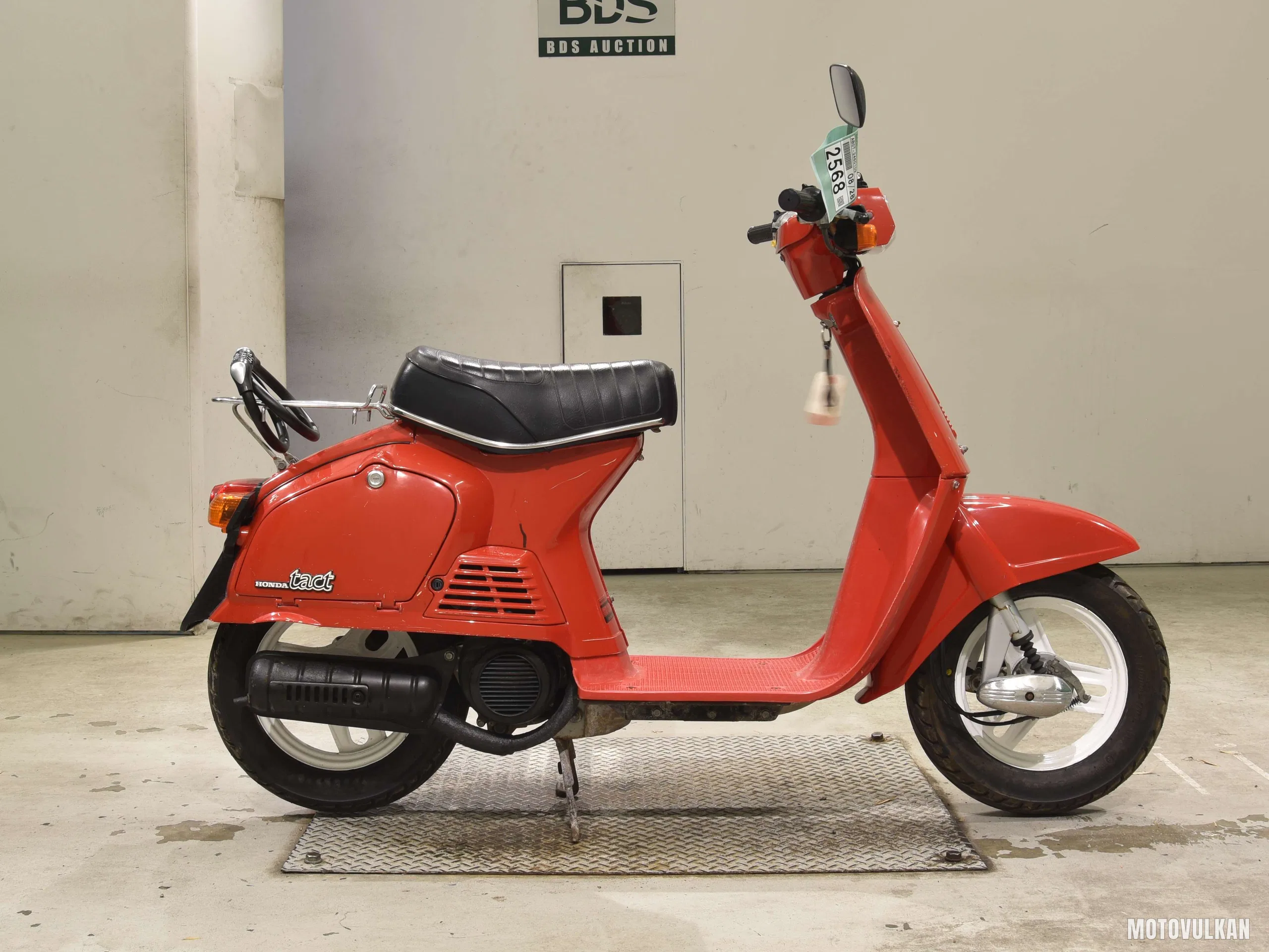 Honda TACT