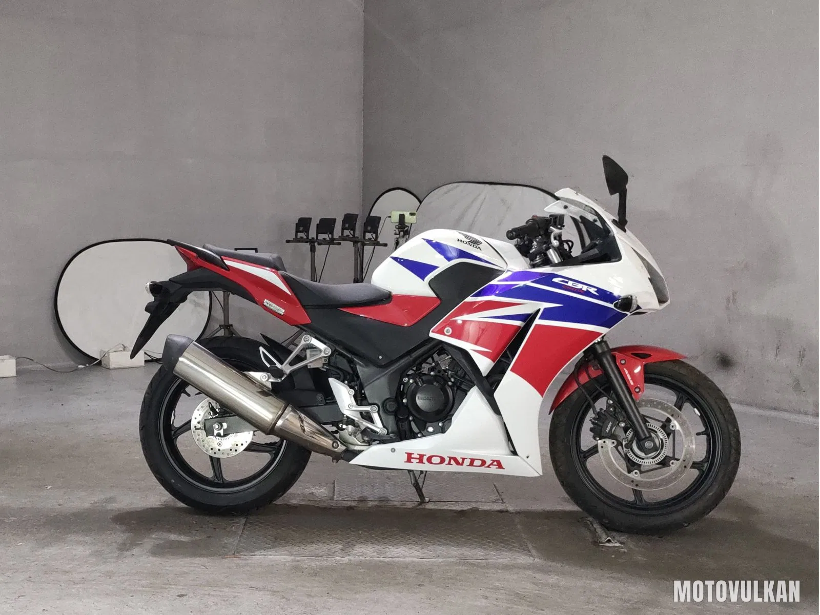 Honda CBR250R