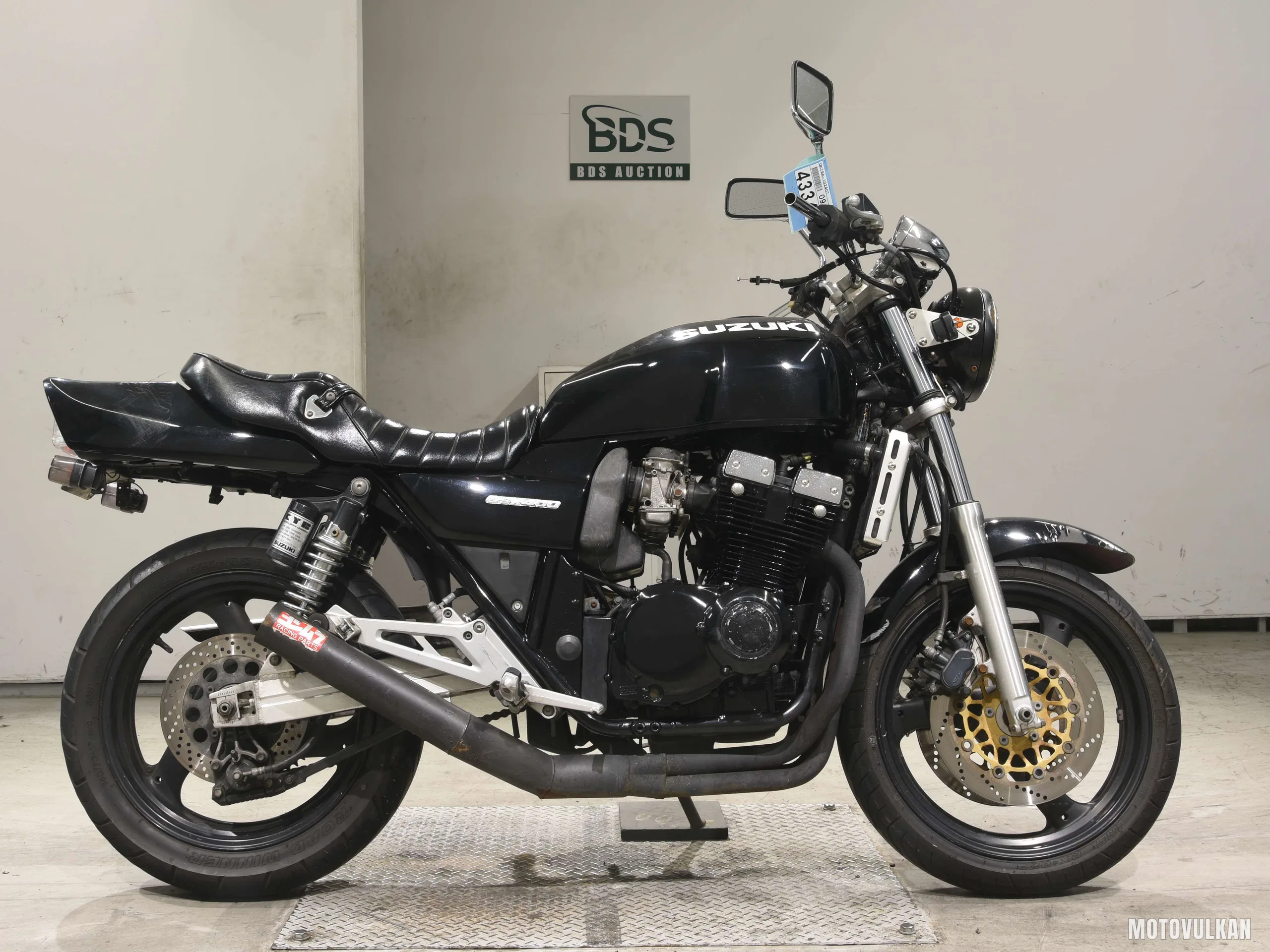 Suzuki GSX400 IMPULSE