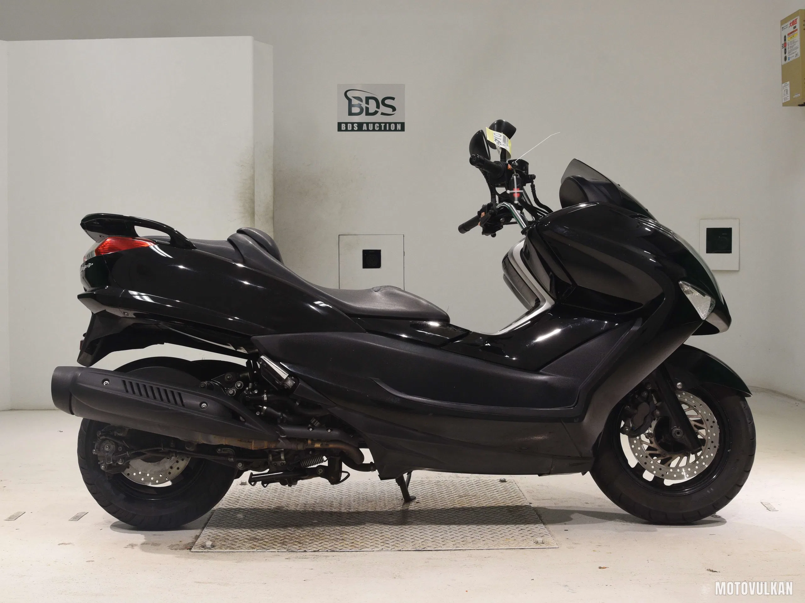 Yamaha MAJESTY250-4