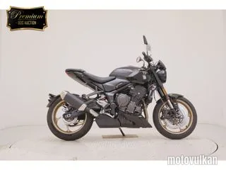  TRIUMPH TRIDENT800