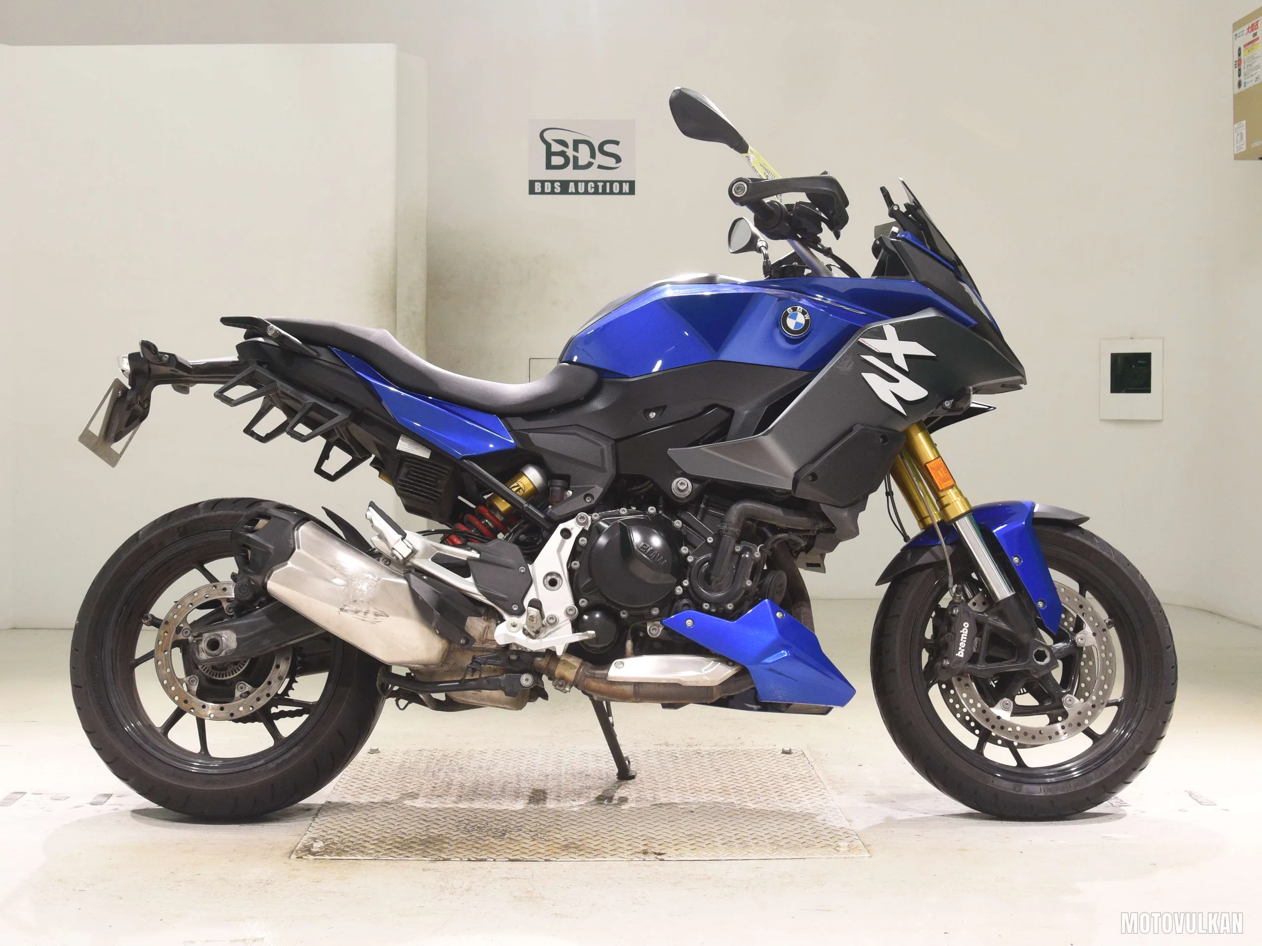  BMW F900XR