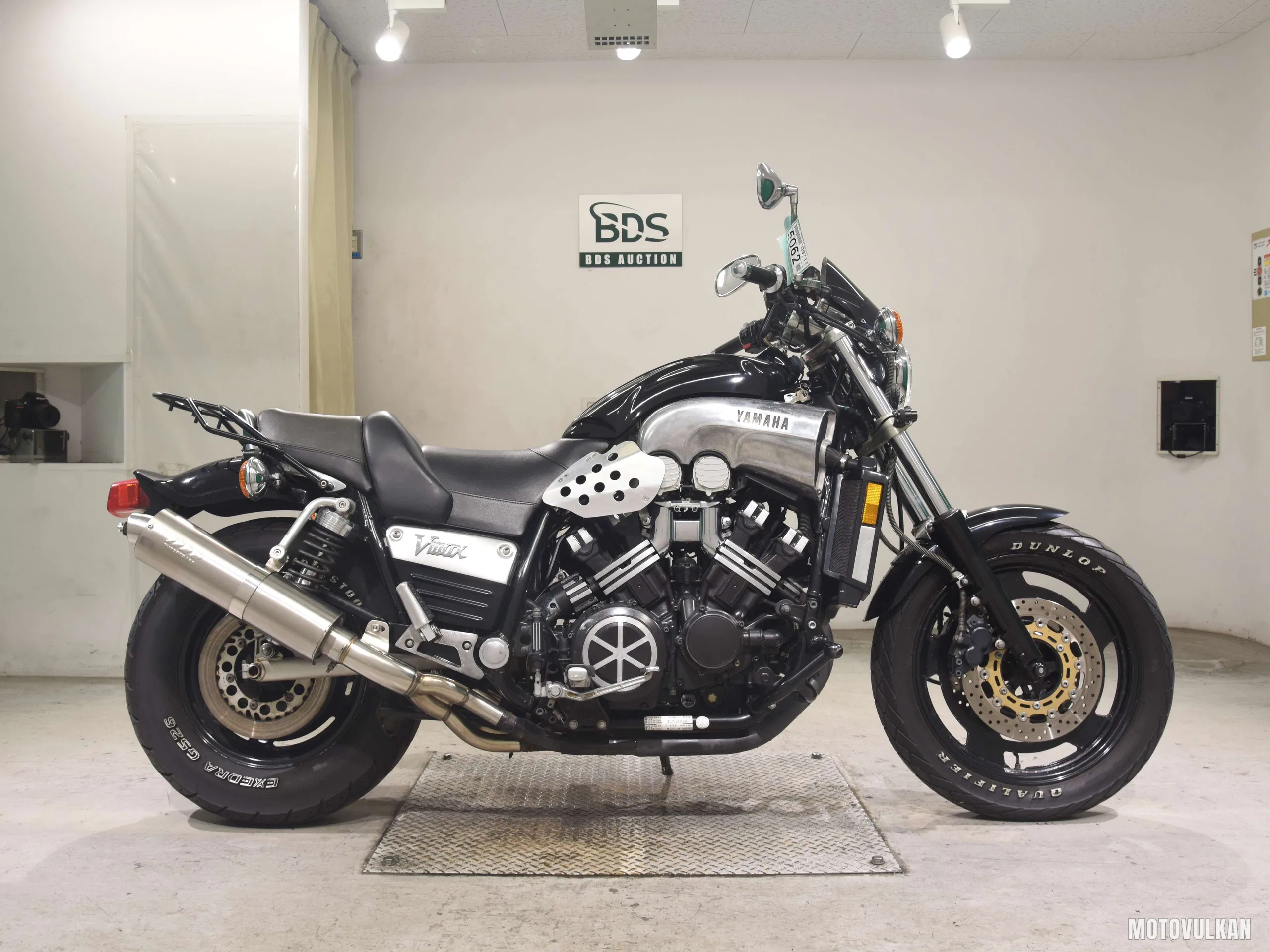 Yamaha V-MAX