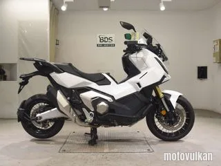 Honda X-ADV750-2