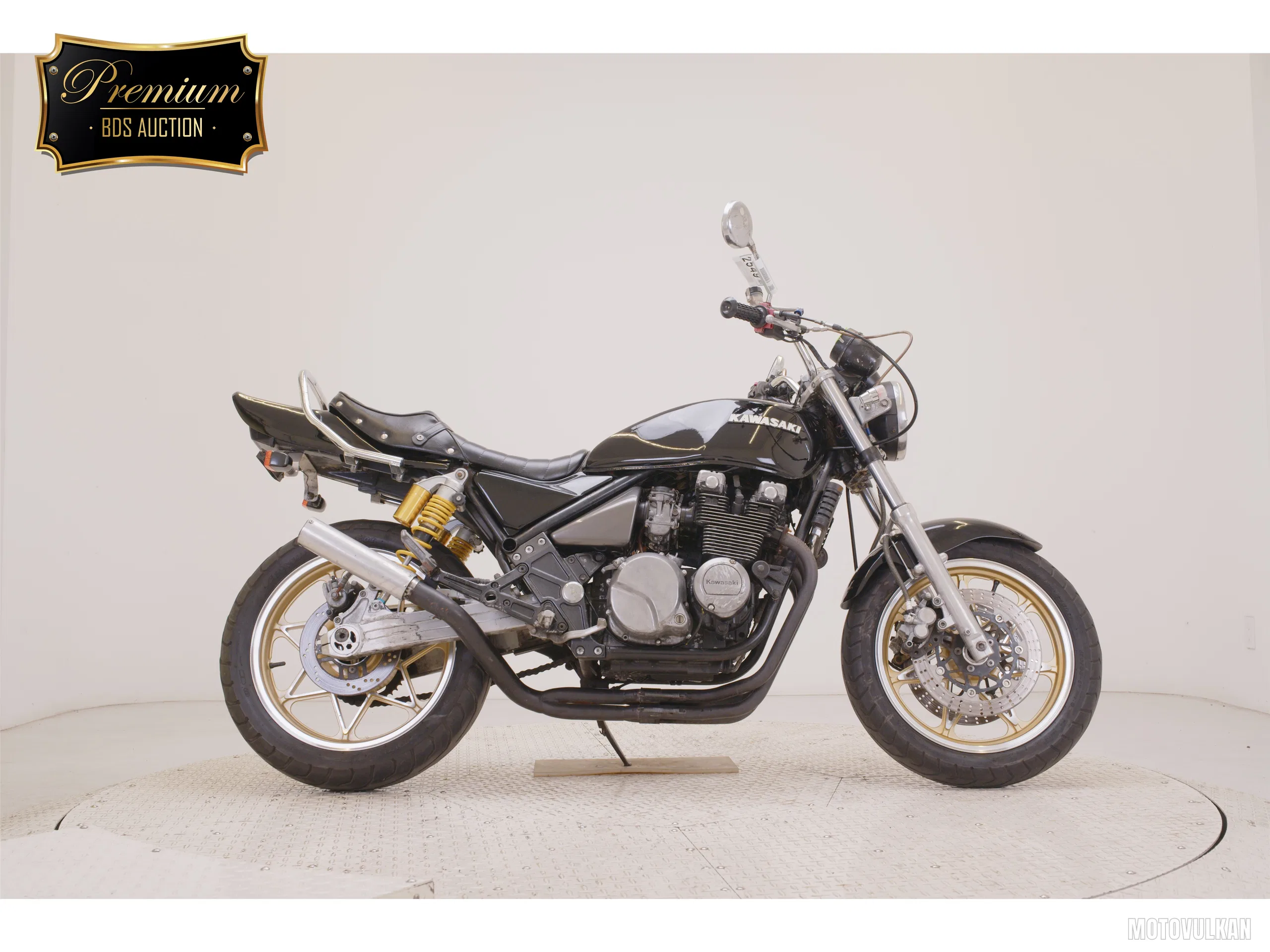 Kawasaki ZEPHYR400-1