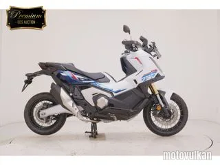 Honda X-ADV750-2