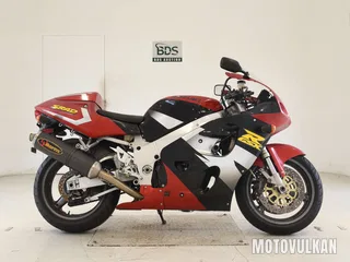 Suzuki GSX-R750