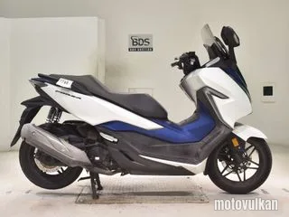 Honda FORZA-4