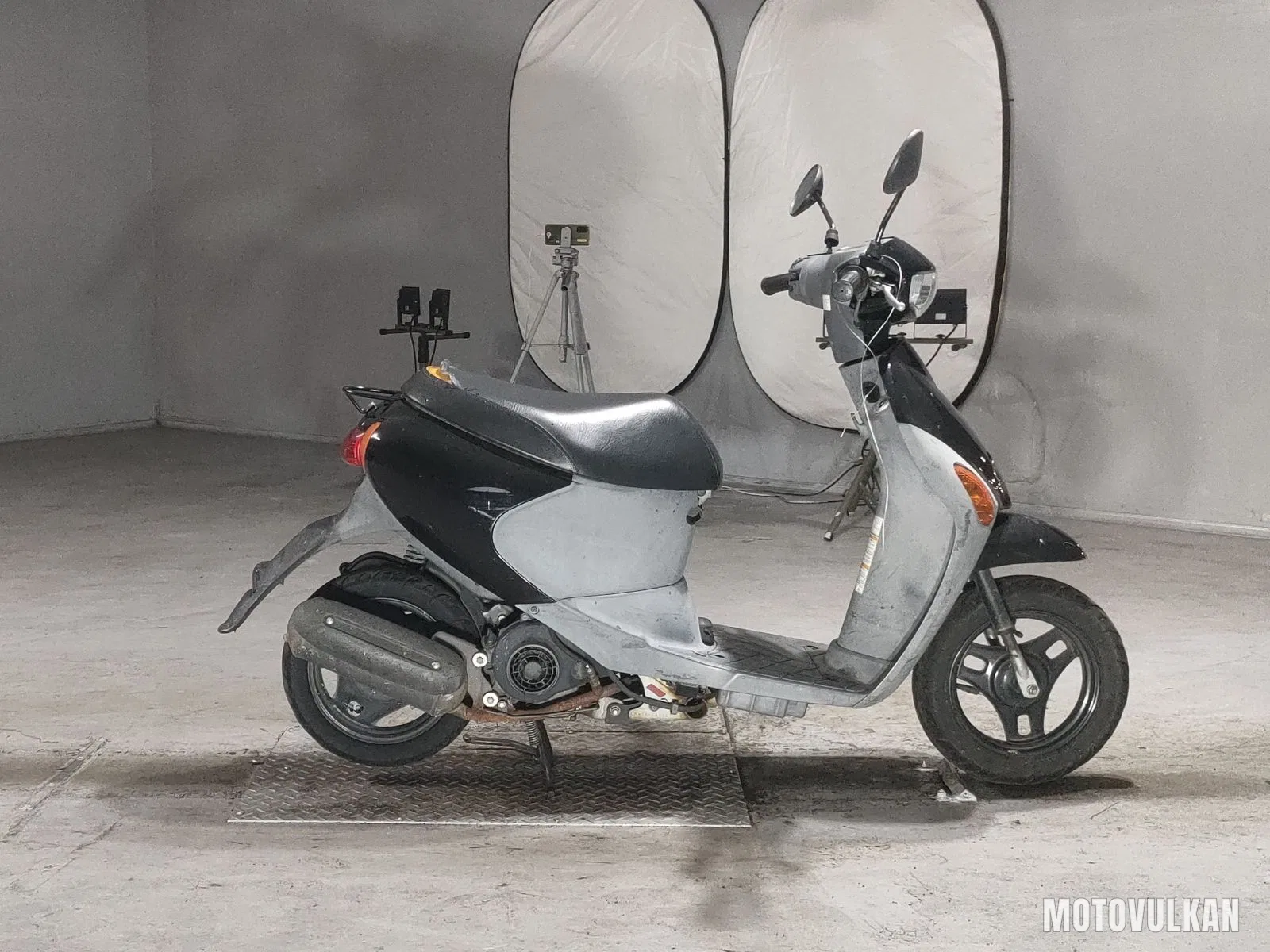 Suzuki Let's 4
