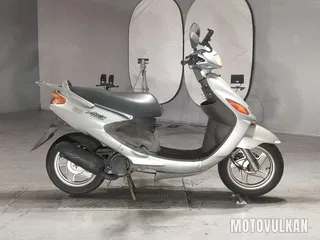 Yamaha Grand Axis 100