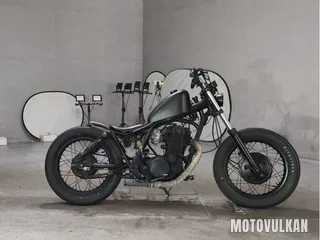 Yamaha SR400