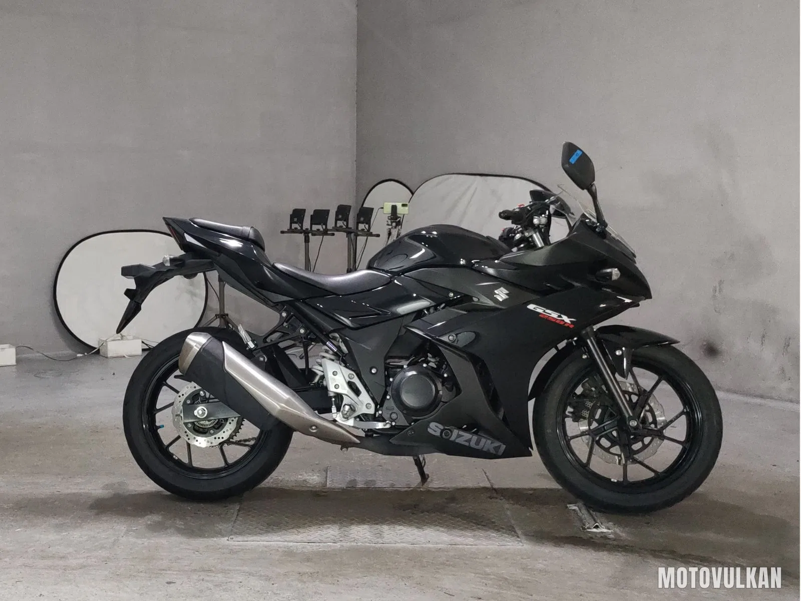 Suzuki GSX250R