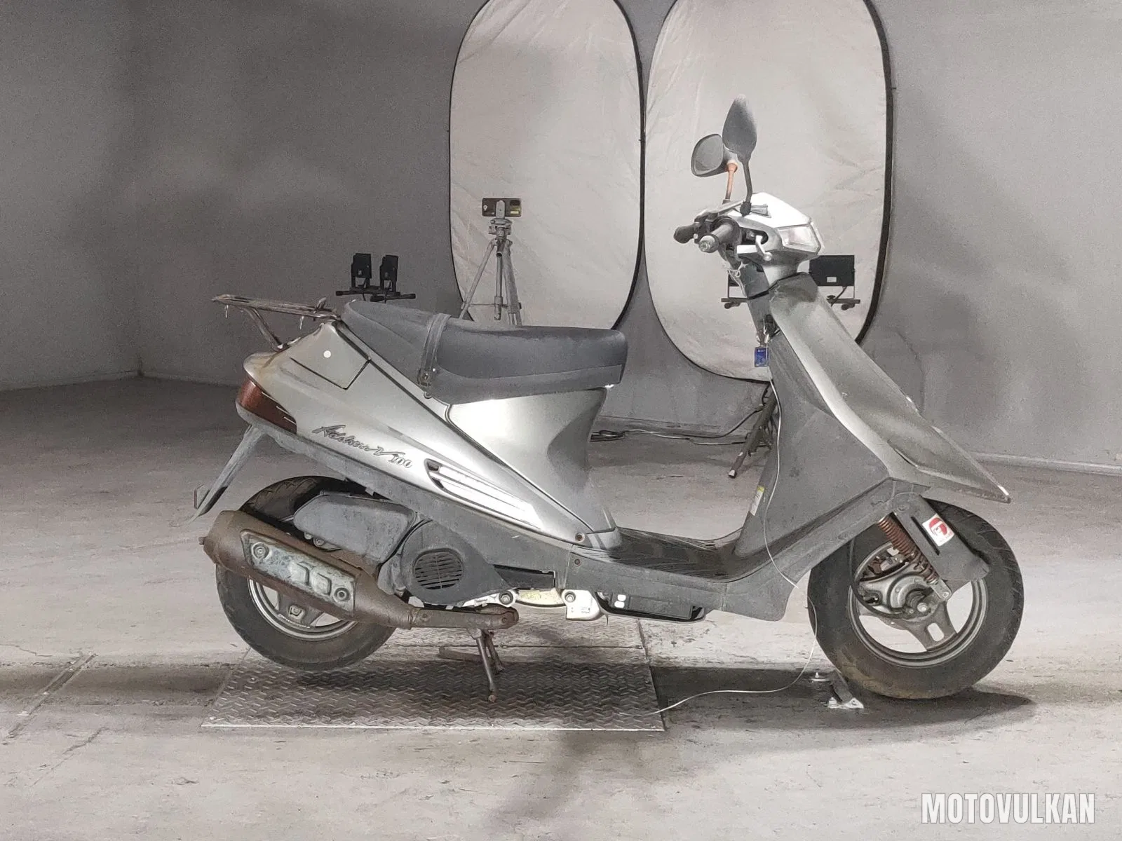 Suzuki Address V100