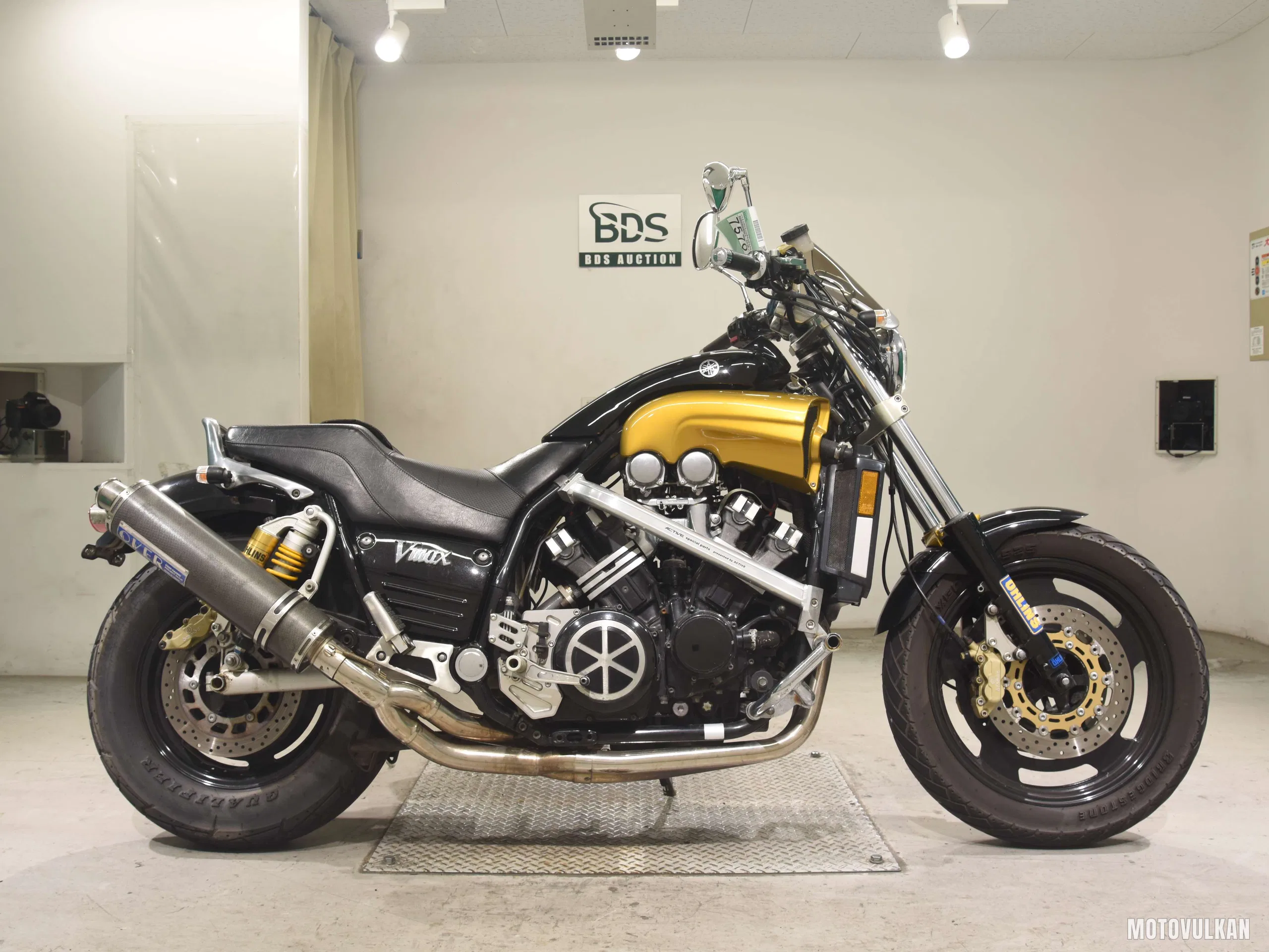 Yamaha V-MAX