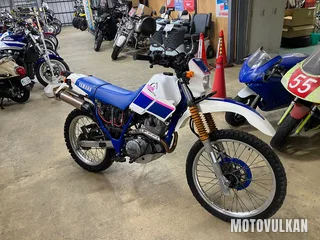 Yamaha Serow225 Cell