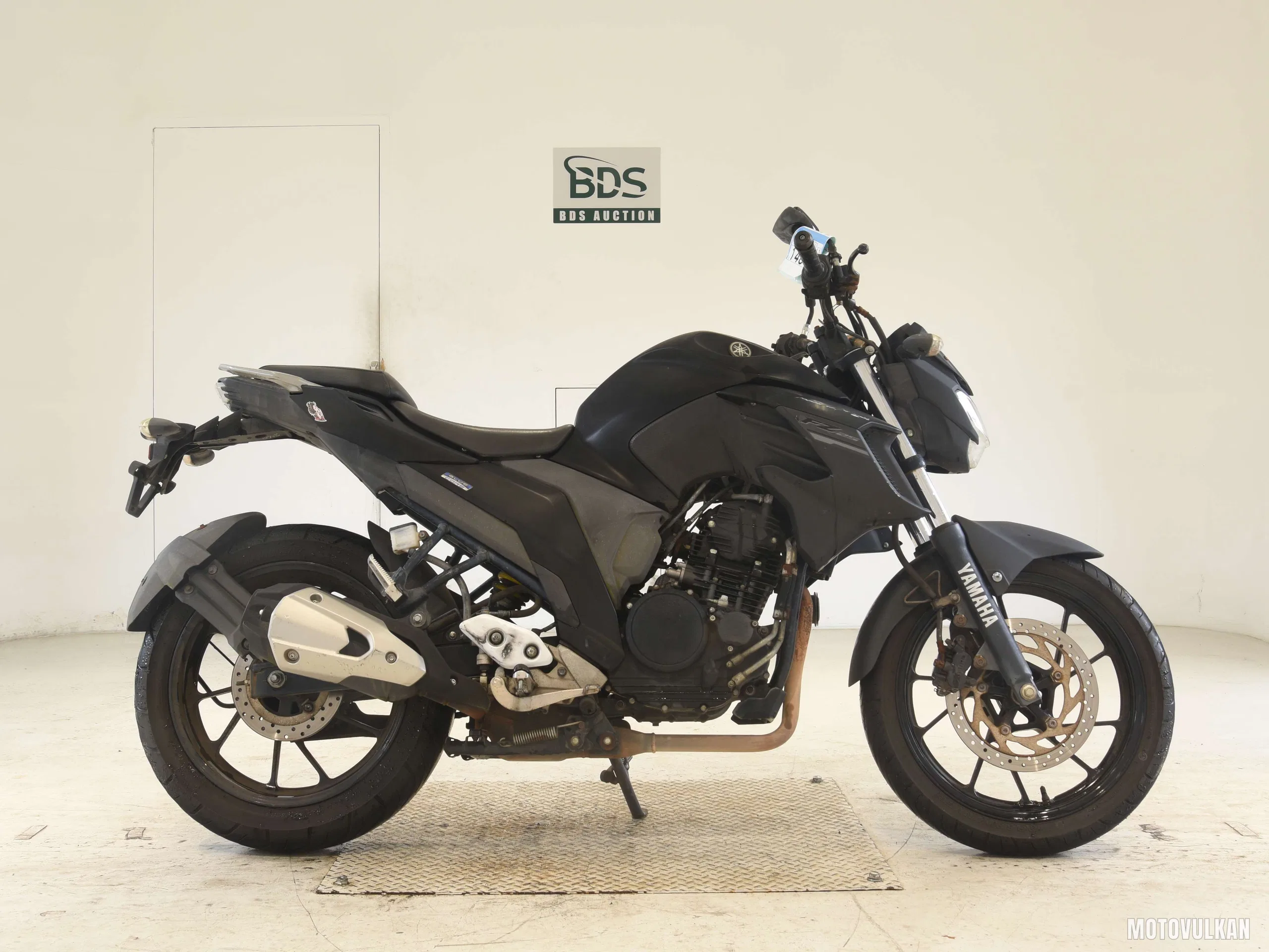 Yamaha FZ25